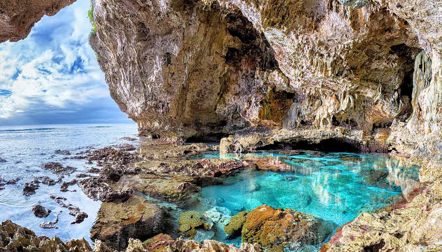 Niue - Avaiki Cave, Niue